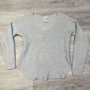 Wilfred Free Heather Gray Wool V-Neck Sweater sz M